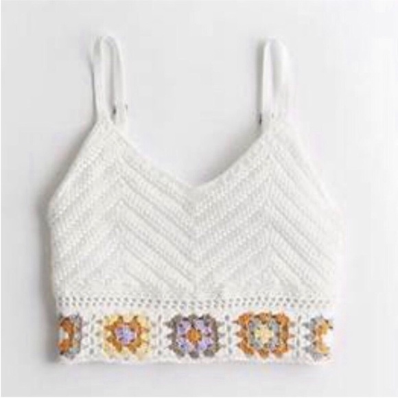 Hollister crocheted crop top - Picture 1 of 8